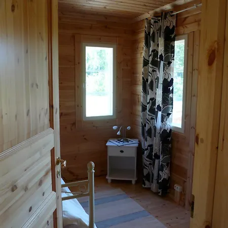 別荘 Kivitatti Sysmä